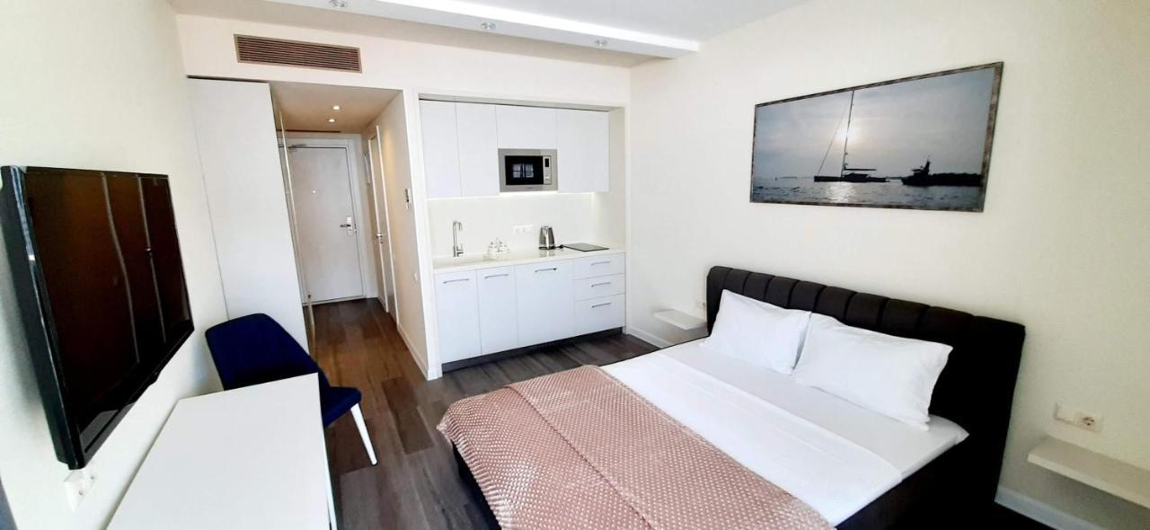 Alliance Palace Sea View Apartment Batumi Zewnętrze zdjęcie